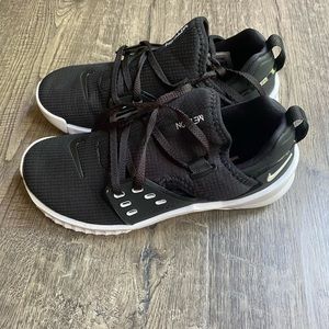 Nike Women’s Metcon Size 6.5